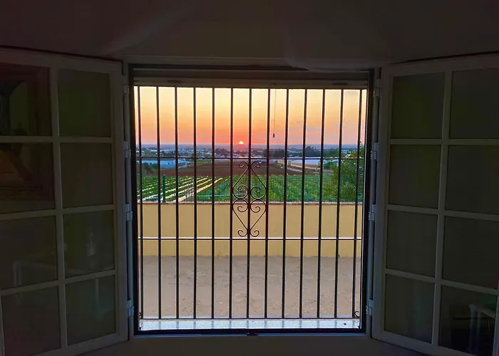 En Conil, Descansa Y Disfruta Bbq Aire Piscina Parking Feriehus Conil De La Frontera