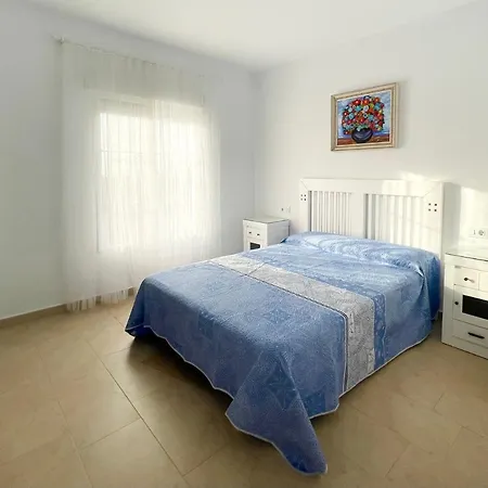 En Conil, Descansa Y Disfruta Bbq Aire Piscina Parking *