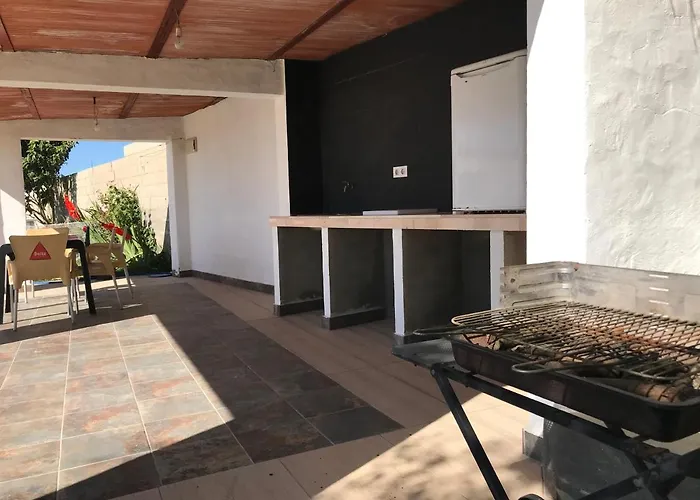 בית נופש En Conil, Descansa Y Disfruta Bbq Aire Piscina Parking קוניל דה לה פרונטרה